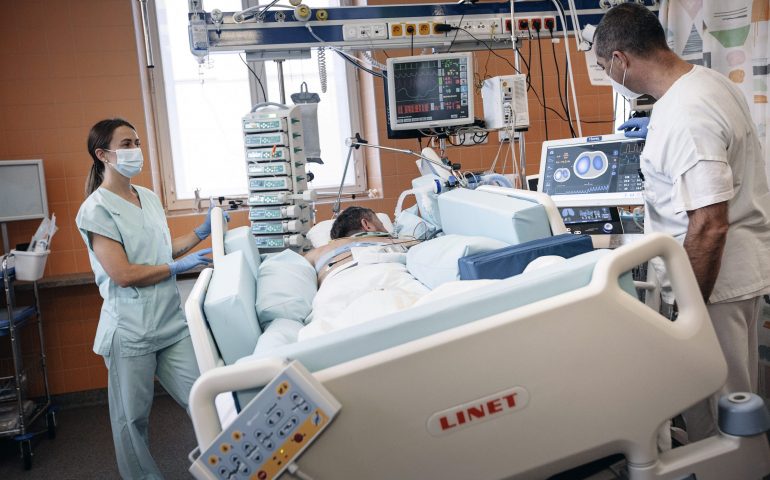 Poziționarea patului ATI pentru a îmbunătăți protecția pulmonară – Workshop vSRATI 2020 – Linet